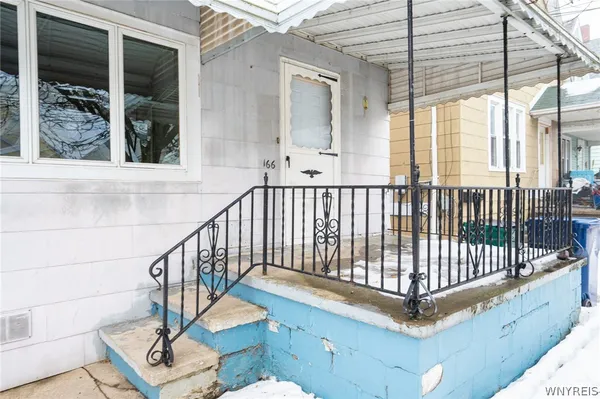 $107,900 | 166 Barnard Street, Buffalo, NY 14206