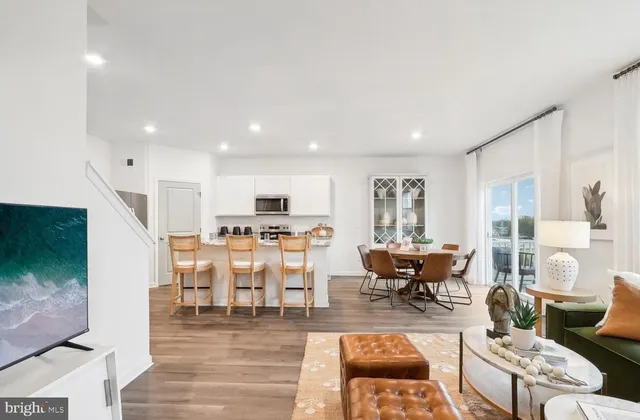 $2,800 | 124 Woodford Drive, Stephens City, VA 22655