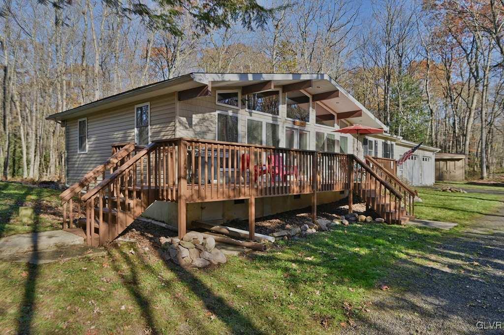 11 Hemlock Path Jim Thorpe, PA 18229 - Photo 3 of 36 a view of a house with backyard and sitting area