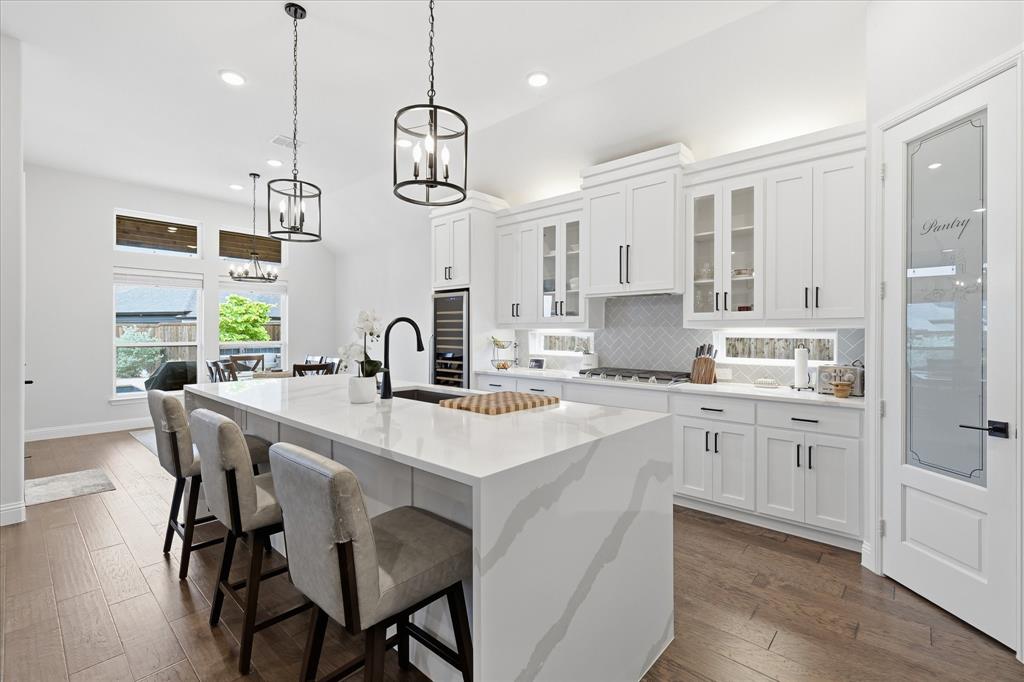 7221 Redwood Road Argyle, TX 76226 - Photo 3 of 40