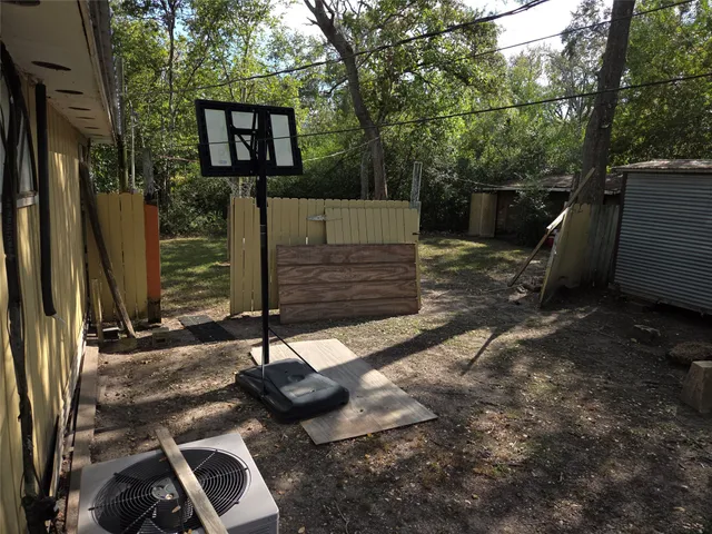 $85,000 | 64 Honeycomb, Palacios, TX 77465