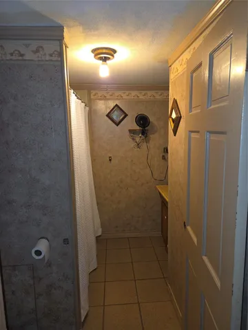 $85,000 | 64 Honeycomb, Palacios, TX 77465