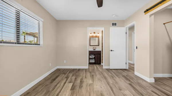 $2,450 | 41955 Largo, Palm Desert, CA 92211