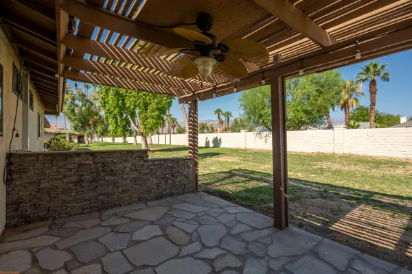 $2,450 | 41955 Largo, Palm Desert, CA 92211