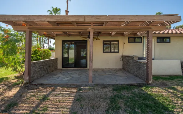 $2,450 | 41955 Largo, Palm Desert, CA 92211