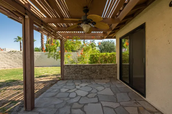 $2,450 | 41955 Largo, Palm Desert, CA 92211