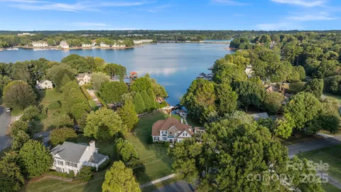 $1,575,000 | 21216 Norman Shores Drive, Cornelius, NC 28031