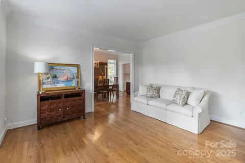 $1,575,000 | 21216 Norman Shores Drive, Cornelius, NC 28031