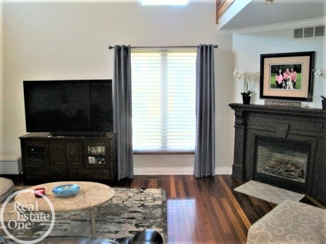53150 Baker Road Chesterfield, MI 48047 - Photo 9 of 62