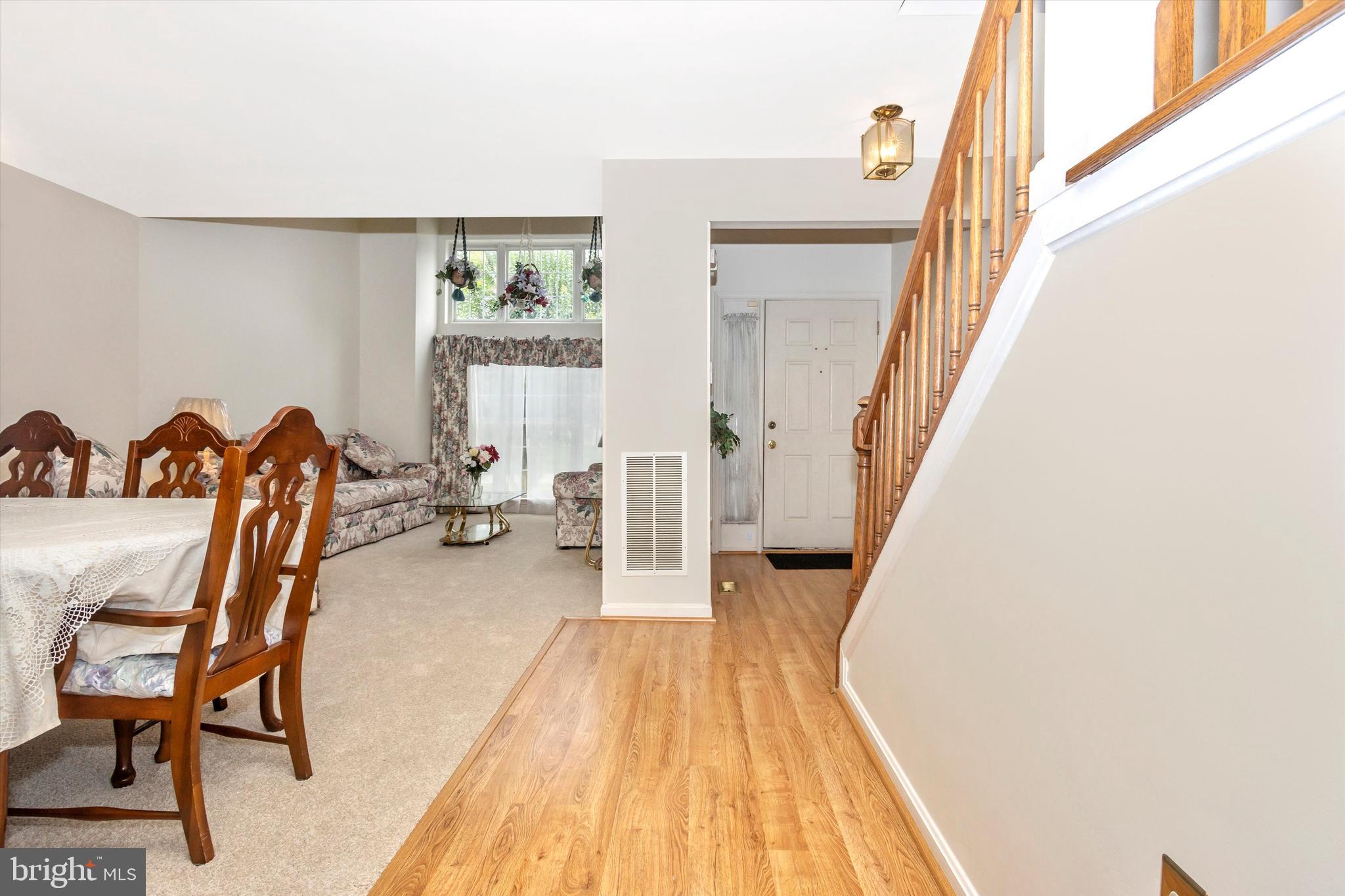 9432 Ridgeview Drive Columbia, MD 21046 - Photo 10 of 41 Hallway leading from dining room to kitchen
