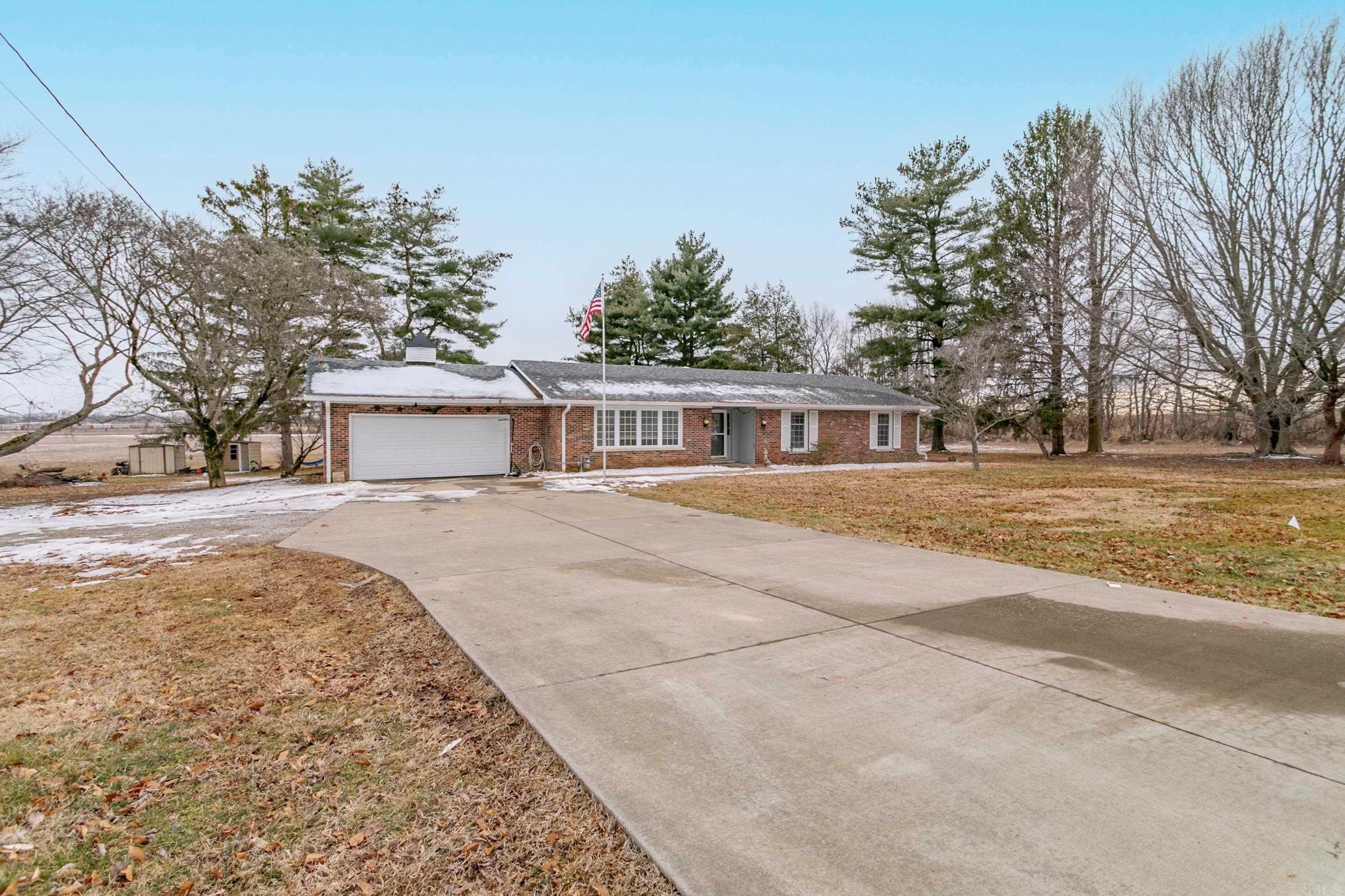 803 McCarty Road Princeton, IN 47670 - Photo 2 of 36 Gallery Image 2