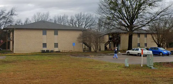 $545 | 307 Us Highway, Athens, TX 75751