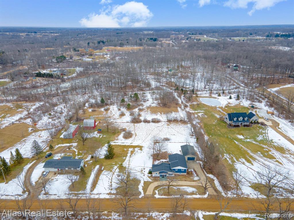 5243 Stimson Road Davison, MI 48423 - Photo 4 of 63