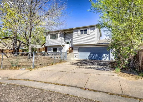 $349,900 | 4363 McGrew Circle, Colorado Springs, CO 80911