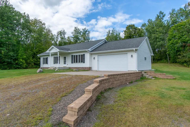 $719,900 | 3211 Ivory Street, Isle, MN 56342