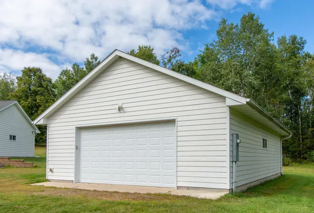 $719,900 | 3211 Ivory Street, Isle, MN 56342