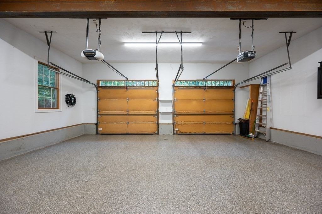 91 Hartness Road Sutton, MA 01590 - Photo 32 of 42 Gallery Image 32