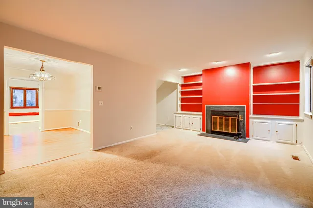 $2,900 | 414 Five Farms Lane, Lutherville-Timonium, MD 21093