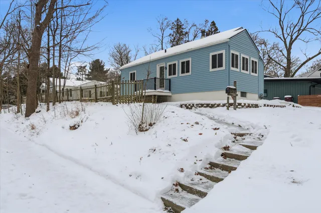 $3,200 | 2029 Ferdon Road, Ann Arbor, MI 48104