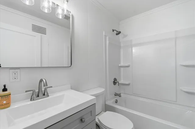 $3,200 | 2029 Ferdon Road, Ann Arbor, MI 48104