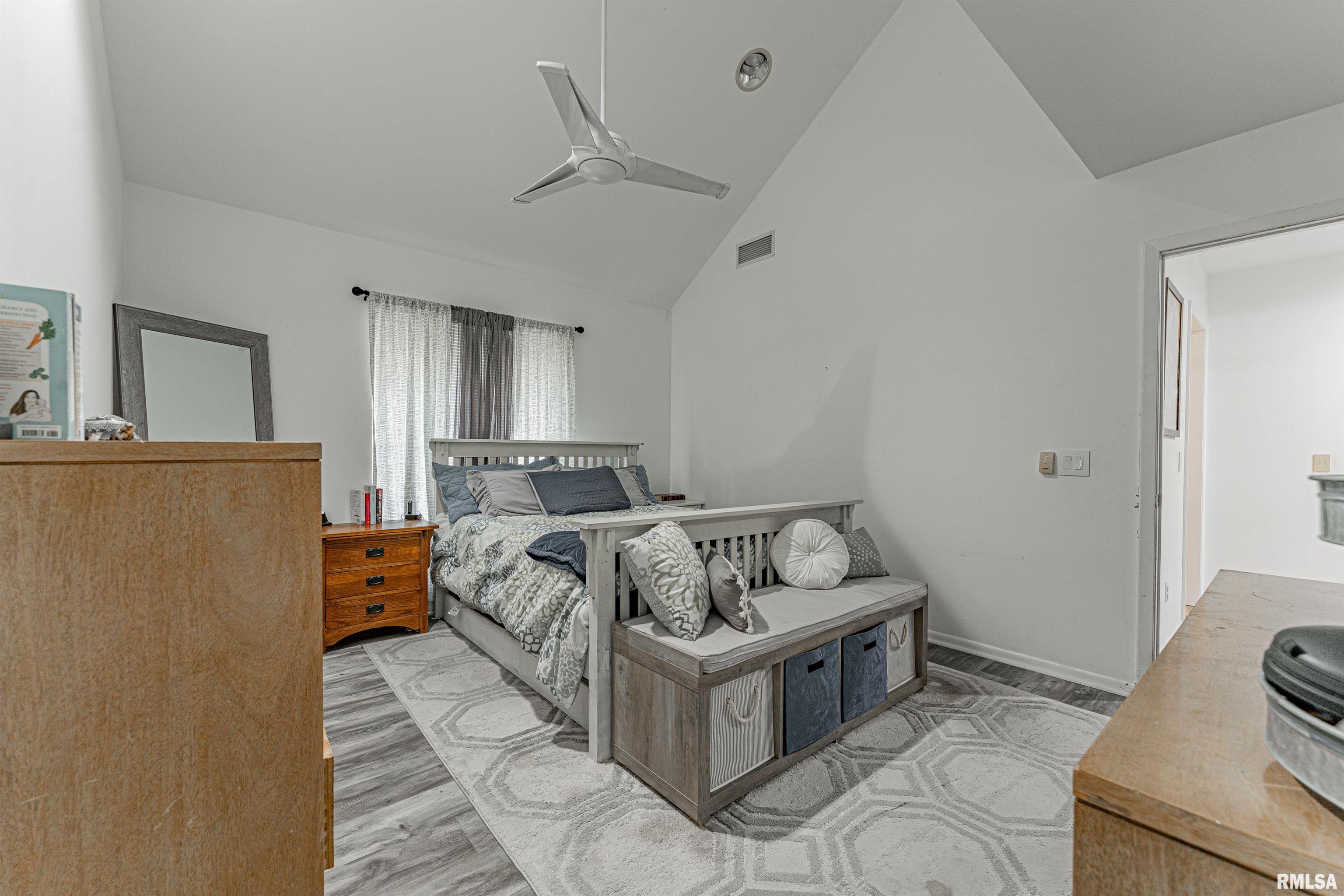 1445 Meyers Road Illiopolis, IL 62539 - Photo 23 of 43 Gallery Image 23