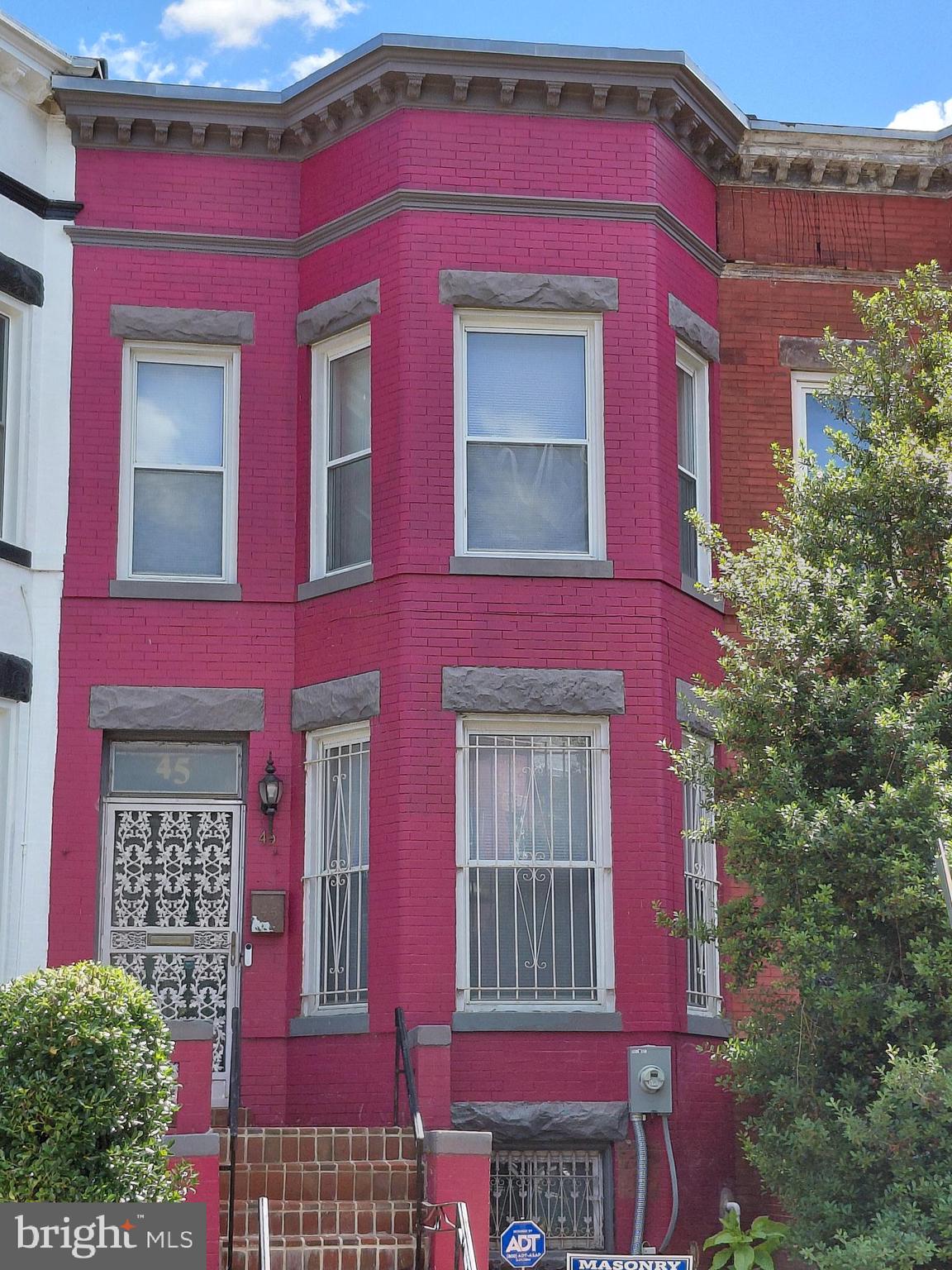 WELCOME TO 45 R STREET NE