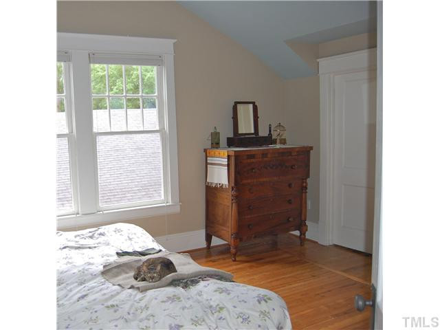 919 West South Street Raleigh, NC 27603 - Photo 15 of 18 Master Bedroom