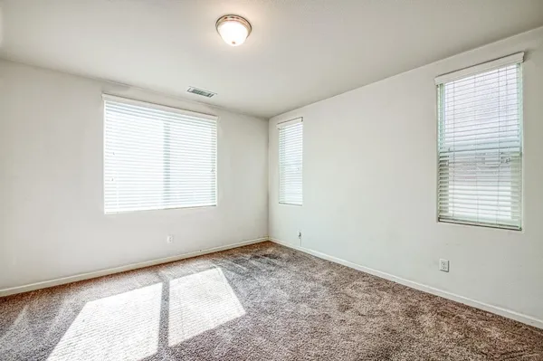 $390,000 | 1286 Piazza Lane, Clovis, CA 93612