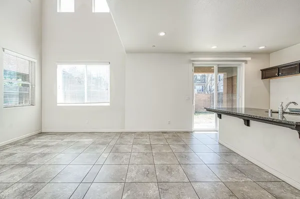 $390,000 | 1286 Piazza Lane, Clovis, CA 93612