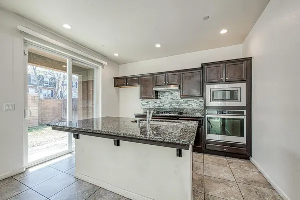 $390,000 | 1286 Piazza Lane, Clovis, CA 93612