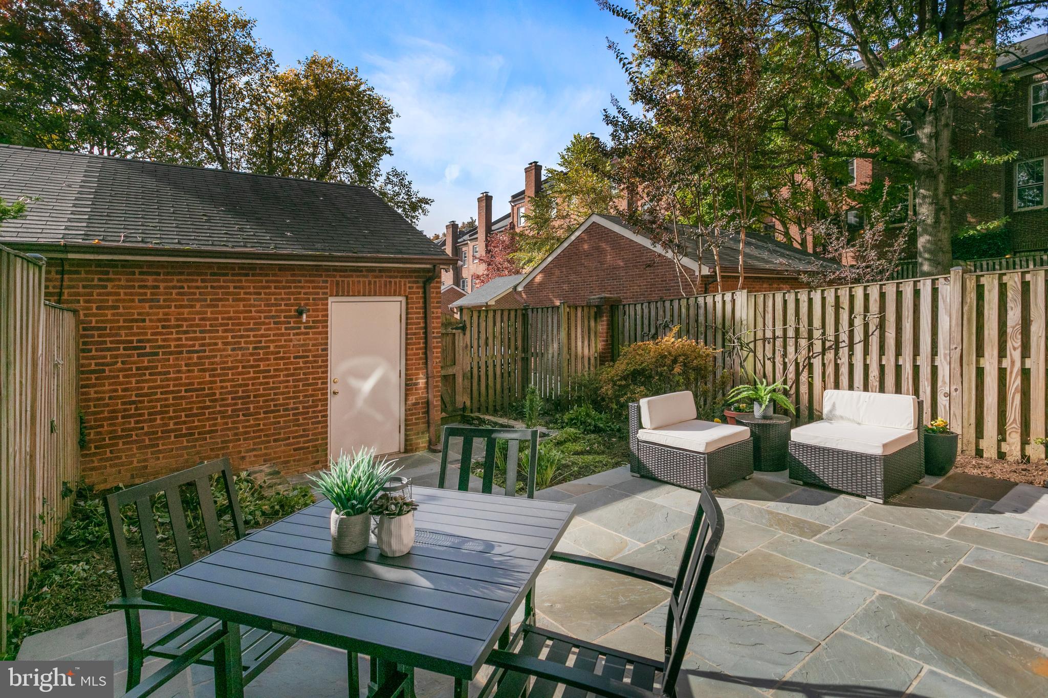 3548 Reservoir Road Northwest Washington, DC 20007 - Photo 26 of 29 Rear Terrace