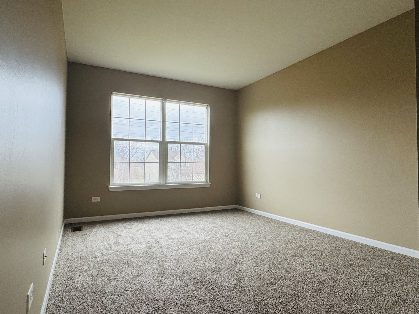 408 Clifton Lane Bolingbrook, IL 60440 - Photo 15 of 18 Gallery Image 15