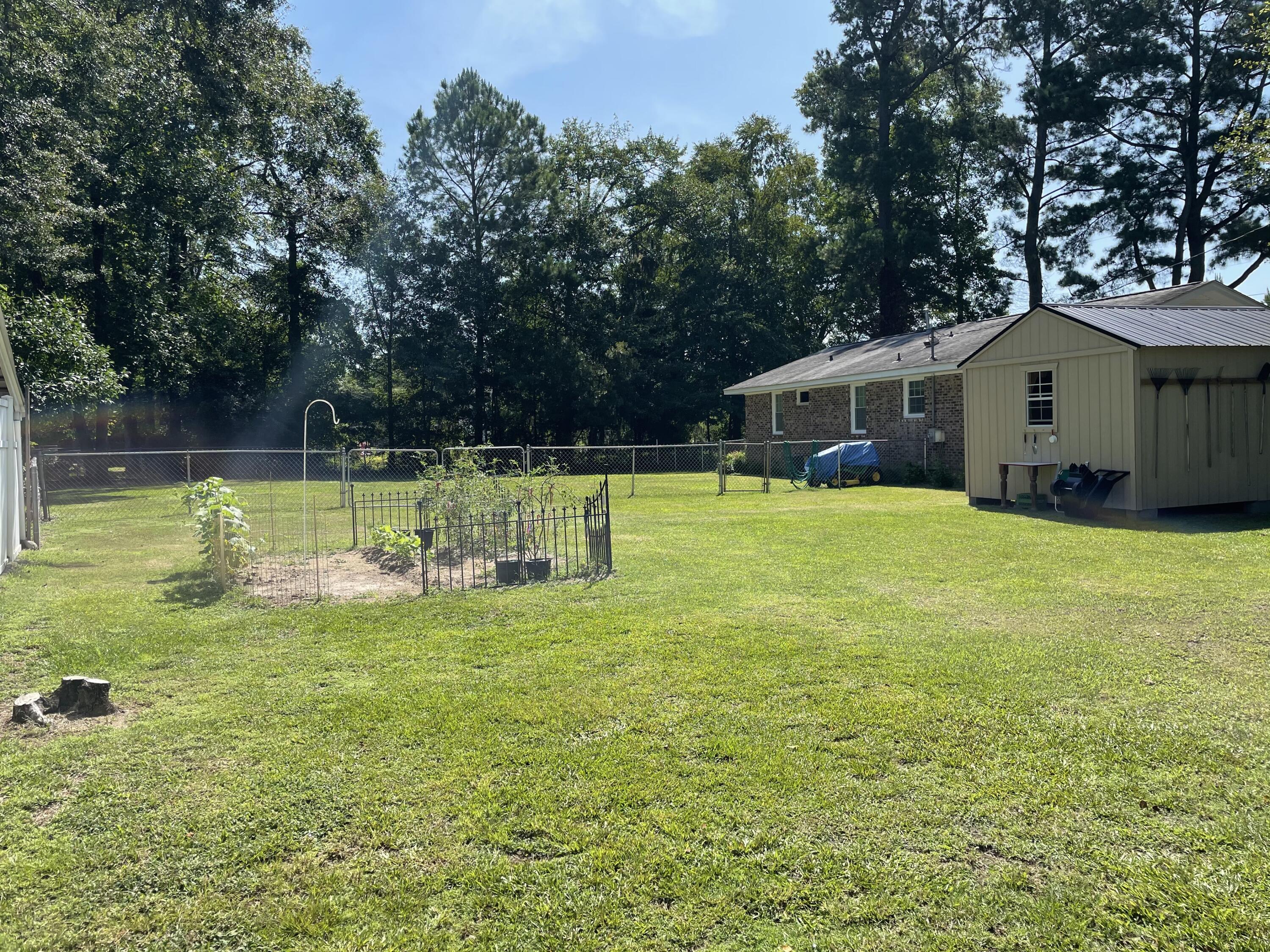 140 County Rd S-45-139 Kingstree, SC 29556 - Photo 19 of 19 IMG_8372