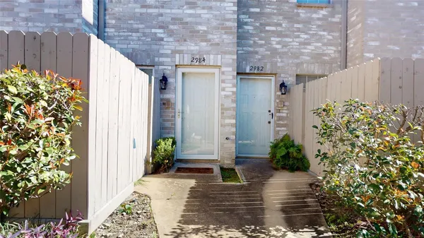 $1,850 | 2984 Holly Hall Street, Houston, TX 77054
