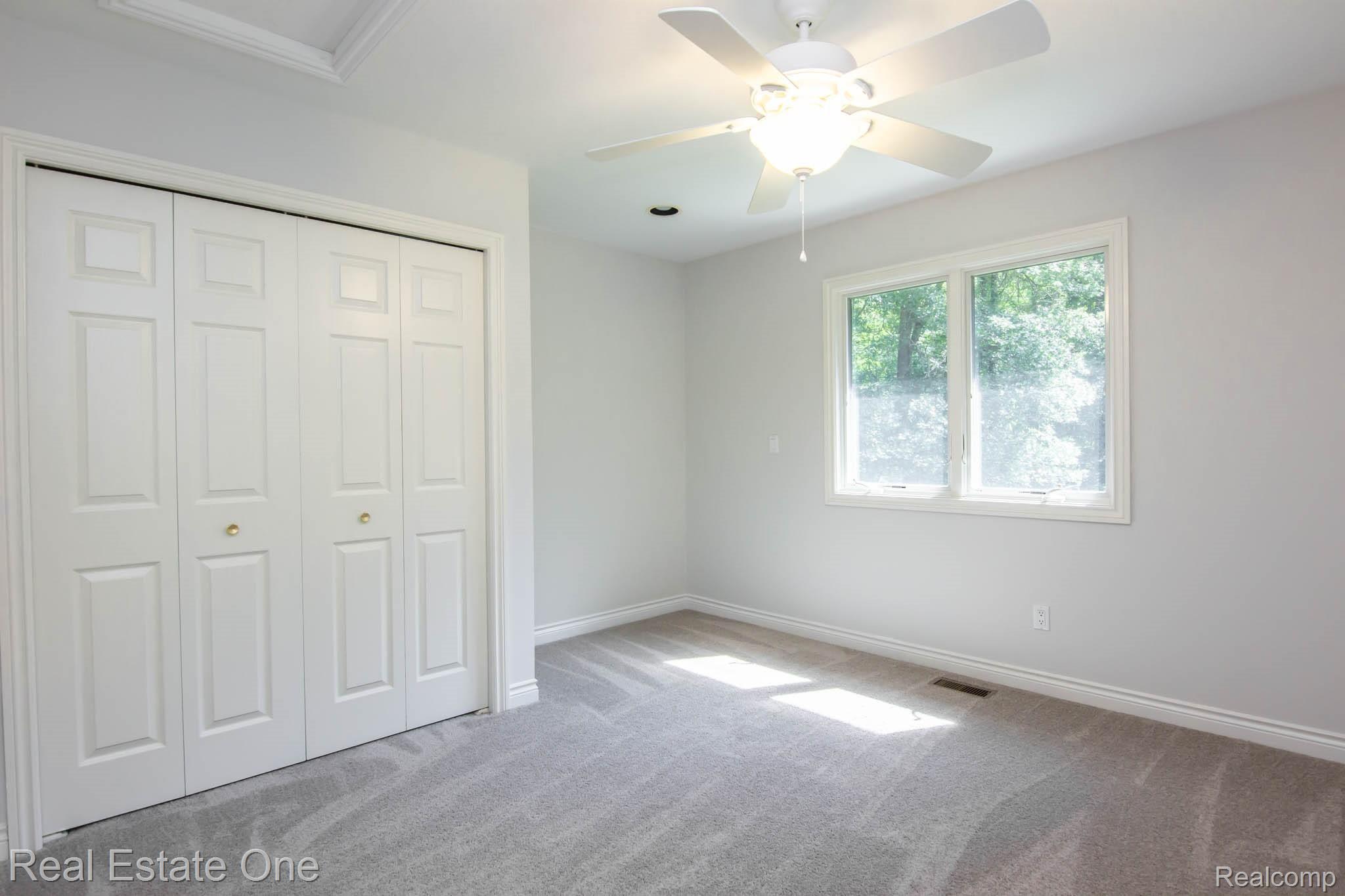 12395 Shaffer Road Davisburg, MI 48350 - Photo 24 of 53 IMG_1504.jpg