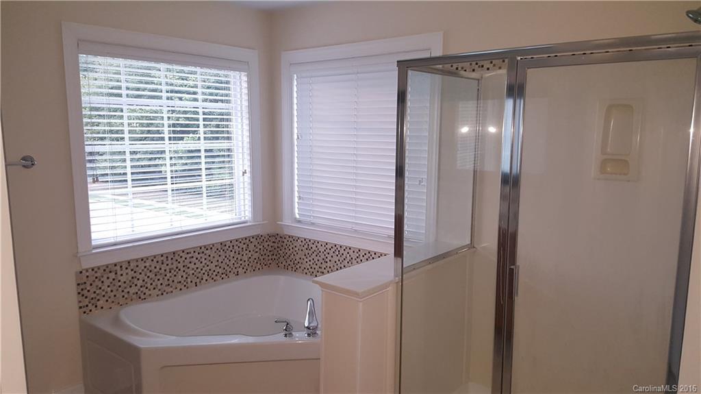 2535 Sandy Ridge Lane Matthews, NC 28105 - Photo 12 of 21 Gallery Image 12
