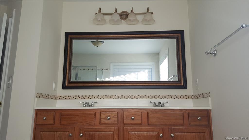 2535 Sandy Ridge Lane Matthews, NC 28105 - Photo 13 of 21 Gallery Image 13