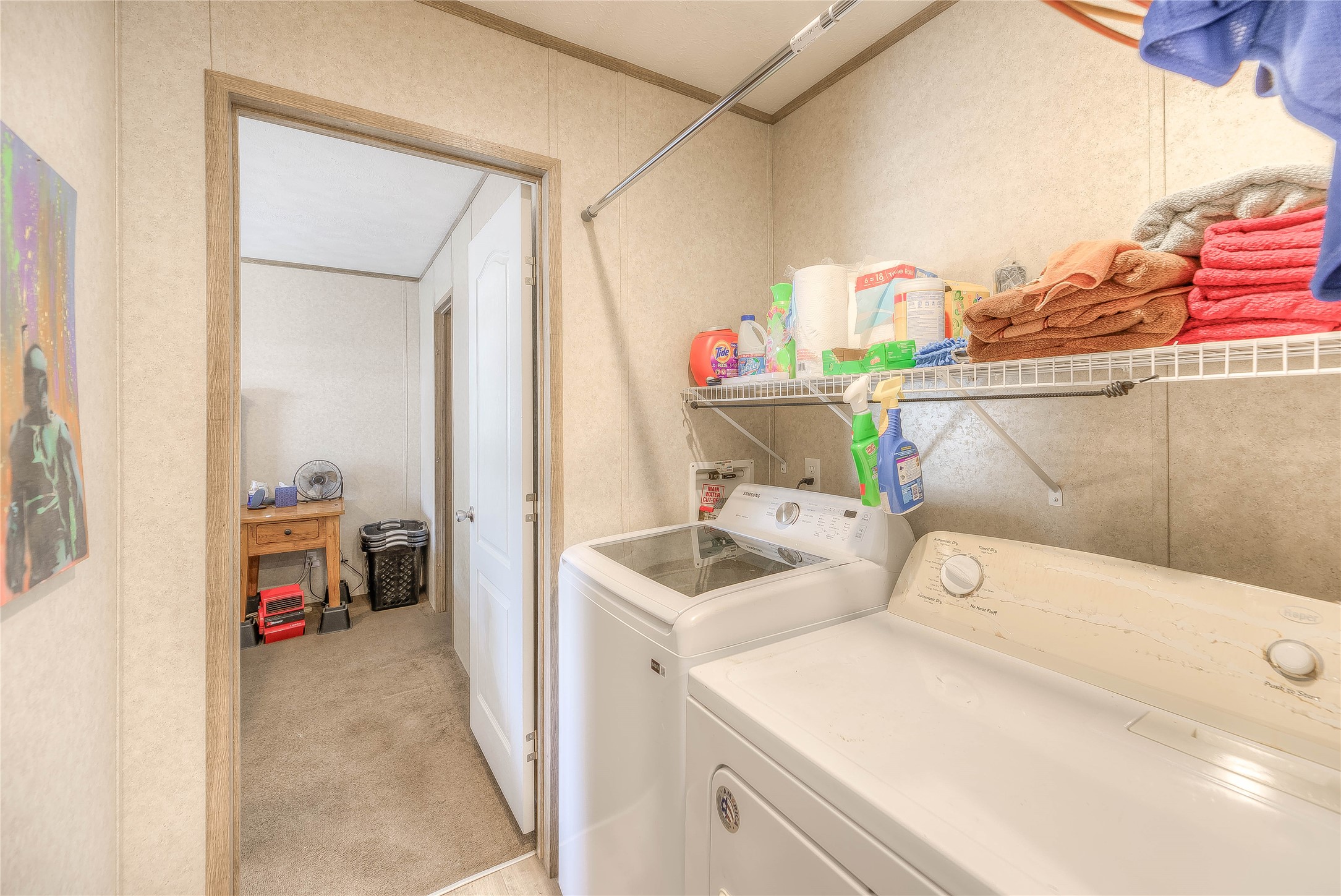 138 Pecan Onalaska, TX 77360 - Photo 6 of 33 a utility room with dryer and washer