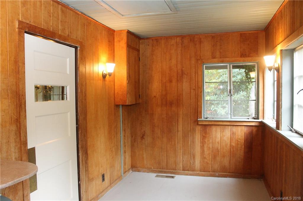 373 Joshua Road Rosman, NC 28772 - Photo 4 of 19 Gallery Image 4