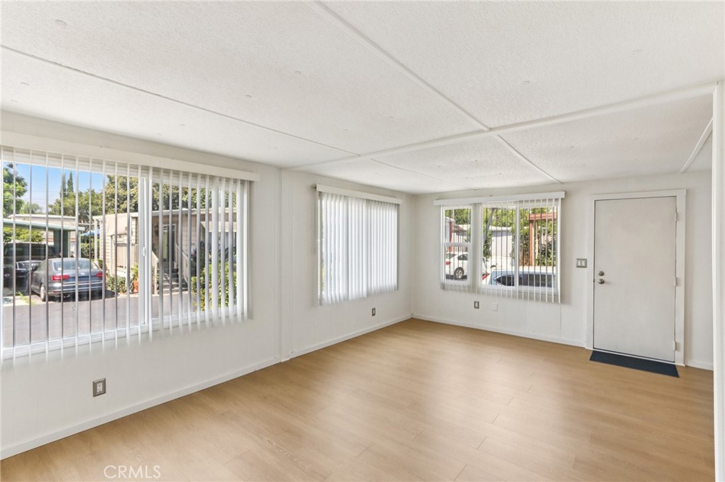 9340 Foothill Boulevard, Unit 61 Rancho Cucamonga, CA 91730 - Photo 3 of 31