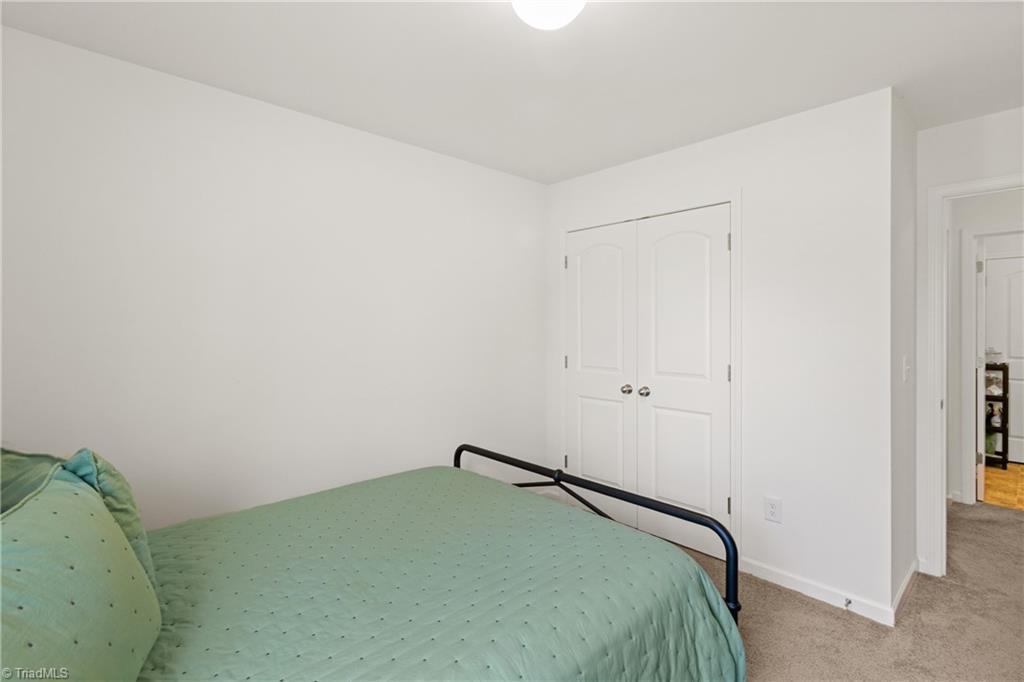 3533 Gardner Parson Point High Point, NC 27260 - Photo 27 of 34 Gallery Image 27