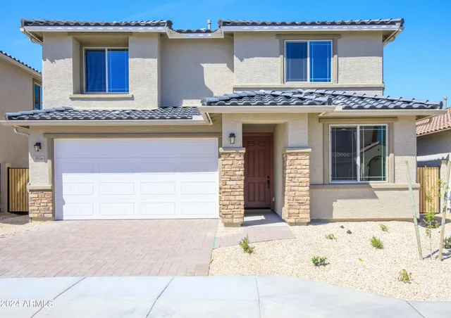 $2,350 | 8956 West Luke Avenue, Glendale, AZ 85305