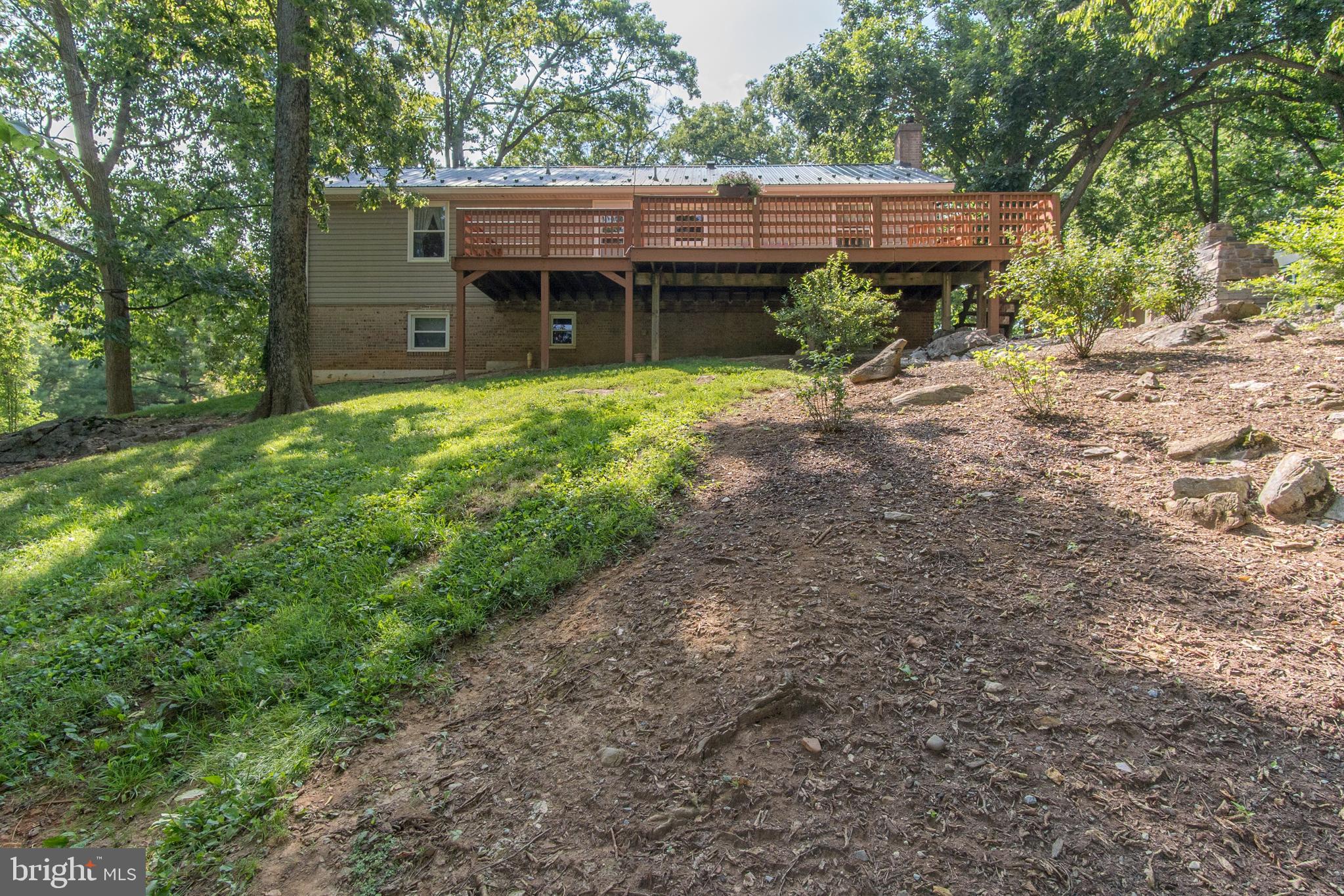 7719 Fairplay Road Boonsboro, MD 21713 - Photo 7 of 46 Rear Yard