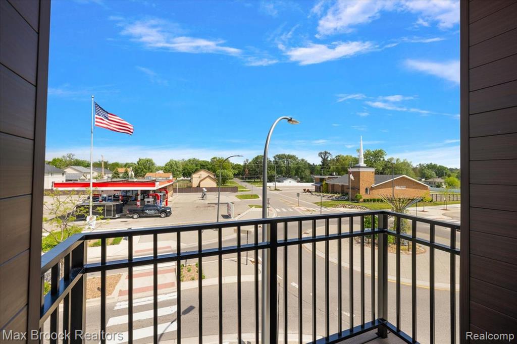 1760 East Auburn Road, Unit 2A Rochester Hills, MI 48307 - Photo 19 of 33