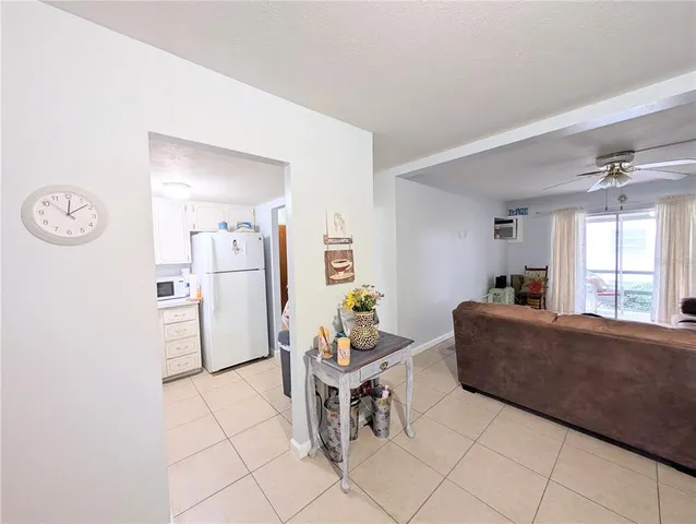 $76,500 | 1868 Sunny Drive, Unit F26, Bradenton, FL 34207