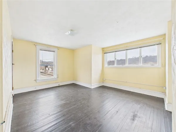 $99,900 | 502 West Liberty Avenue, Charleroi, PA 15022