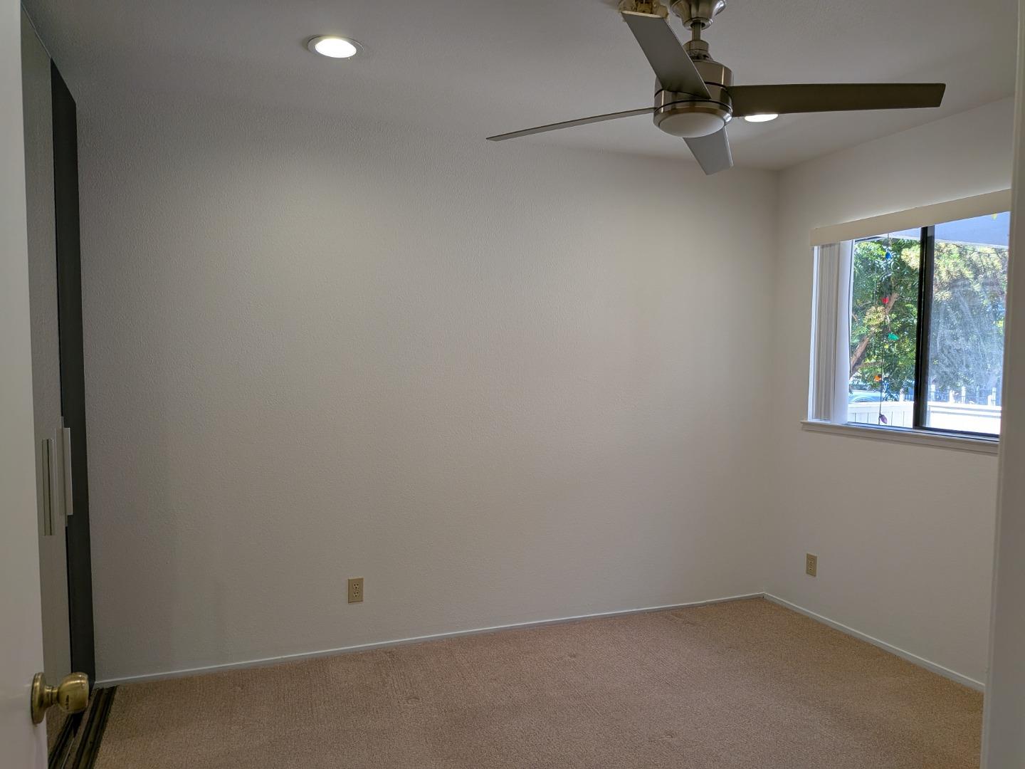 217 Ada Avenue, Unit 45 Mountain View, CA 94043 - Photo 26 of 43 an empty room with a window