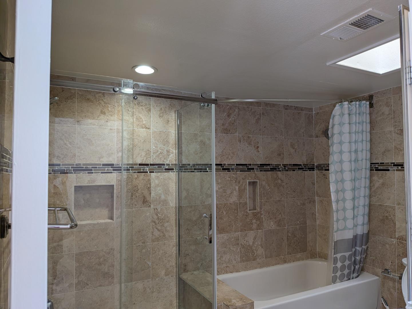 217 Ada Avenue, Unit 45 Mountain View, CA 94043 - Photo 38 of 43 a bathroom with a shower