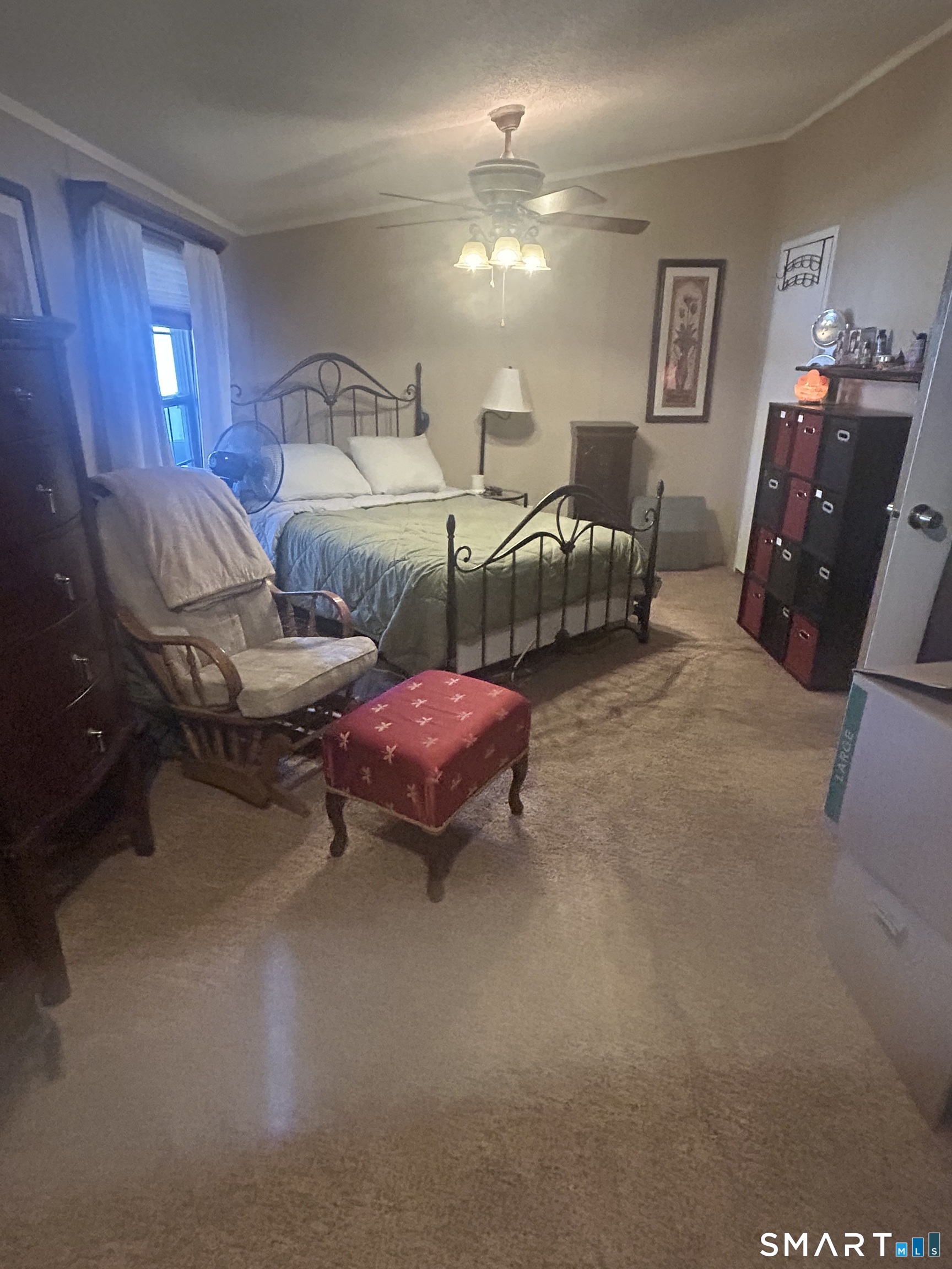 1012 Old Colony Road Meriden, CT 06451 - Photo 9 of 18