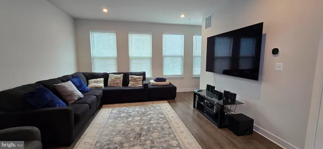 $3,050 | 7964 Big Roundtop Road, Hanover, MD 21076